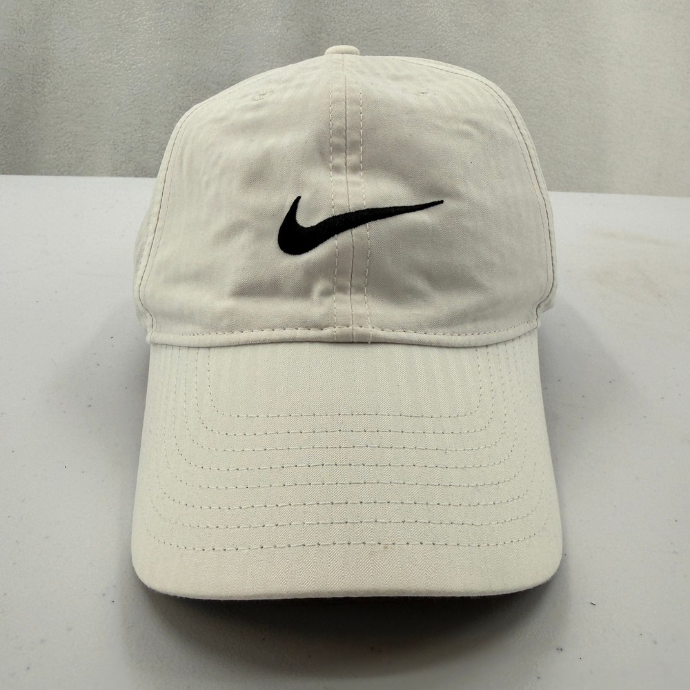 Nike Baseball Cap Unisex OS White Legacy91 Dri-FIT BV1076-100 Embroidered Swoosh